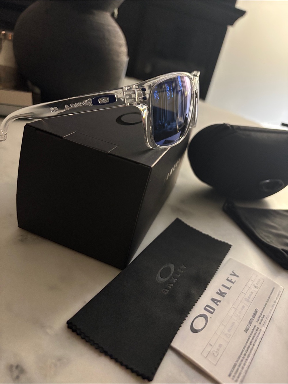 Oakley Hollbrook Sunglasses - Picture 2 of 6